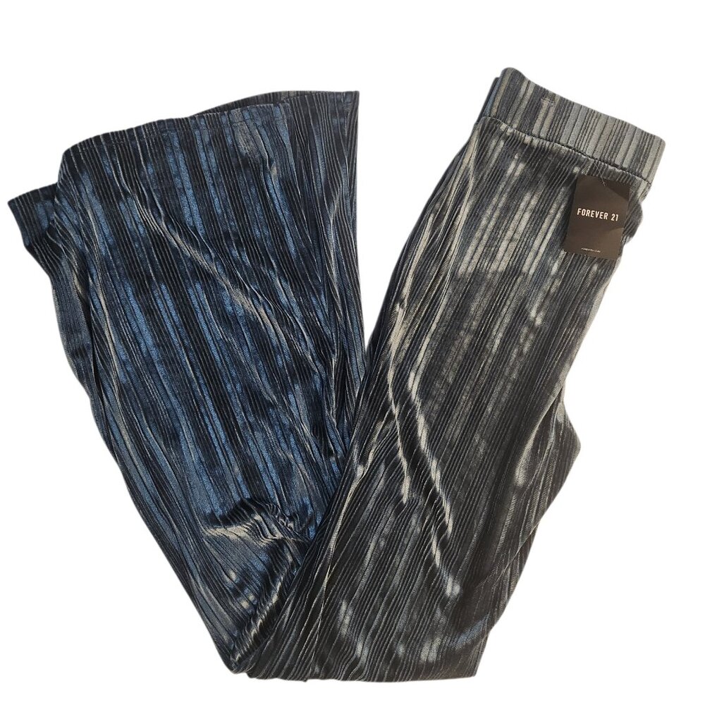 NWT Forever 21 Pants Size L Teal Turquoise Crushed Velvet Bell Bottom Flare